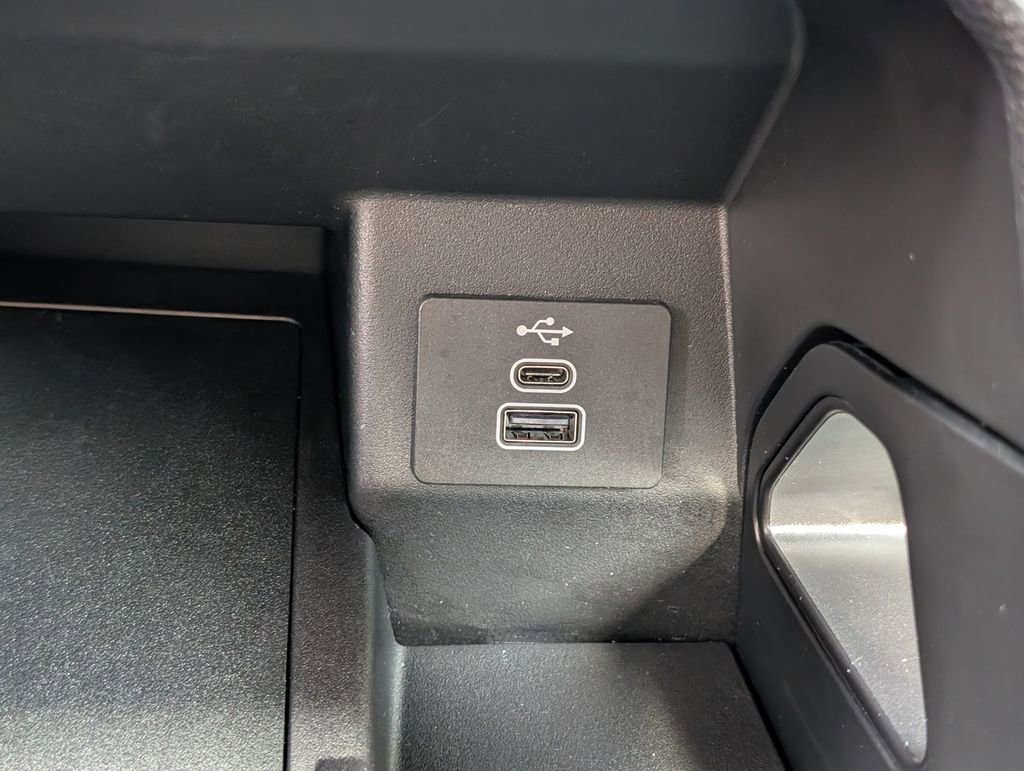 Used 2025 Ford Ranger XL RWD image 31