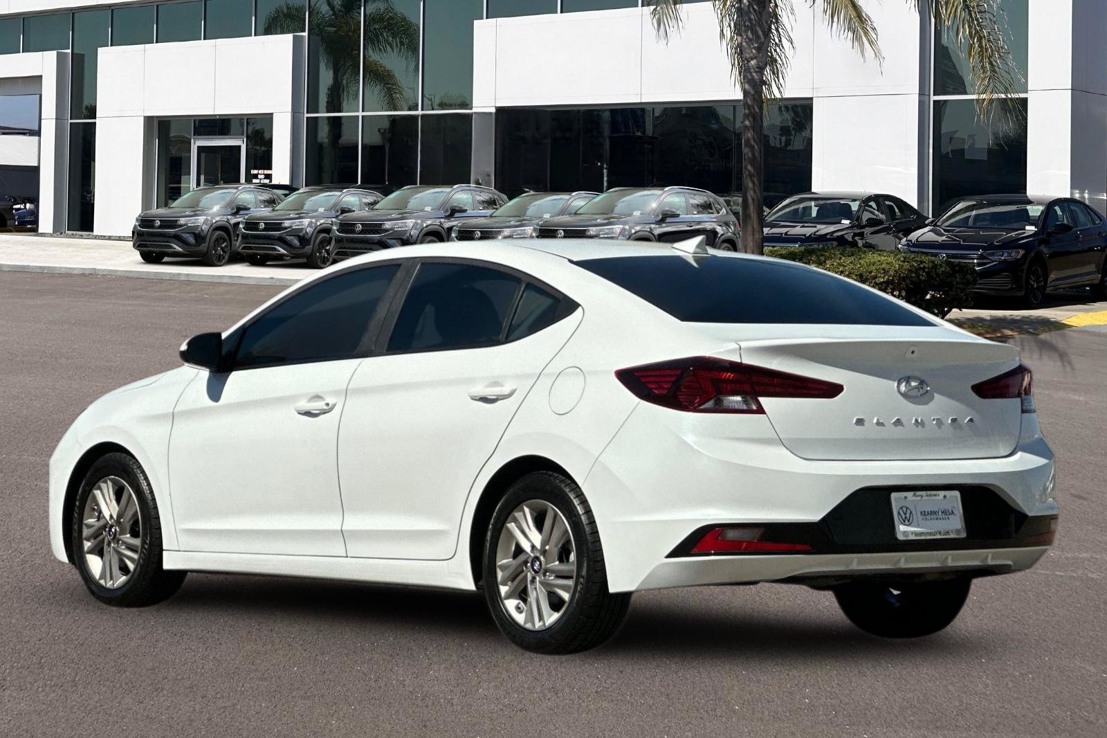 Used 2020 Hyundai Elantra SEL w/ Cargo Package (C1) FWD image 5