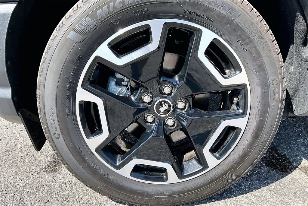 Used 2024 Ford Bronco Sport Outer Banks w/ Tech Package AWD/4WD image 9