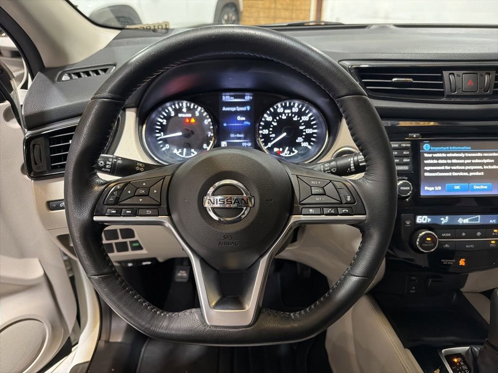 Used 2018 Nissan Rogue Sport SL image 41