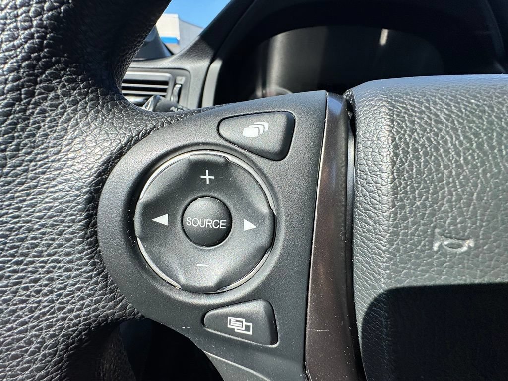 Used 2017 Honda Pilot EX image 18