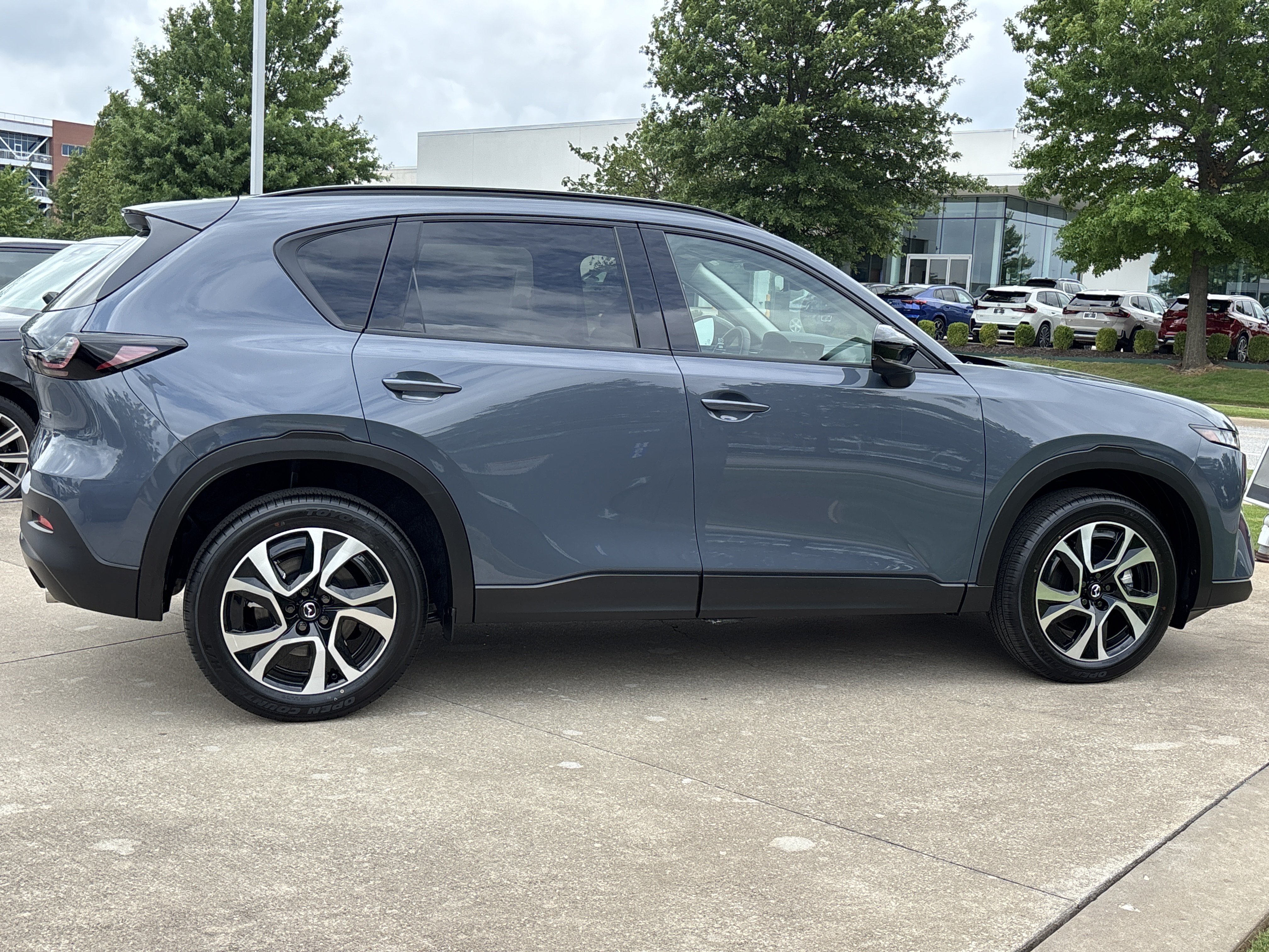 New 2026 MAZDA CX-5 Preferred AWD/4WD image 2
