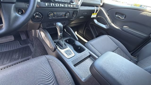 New 2026 Nissan Frontier SV w/ Tow Package AWD/4WD image 13