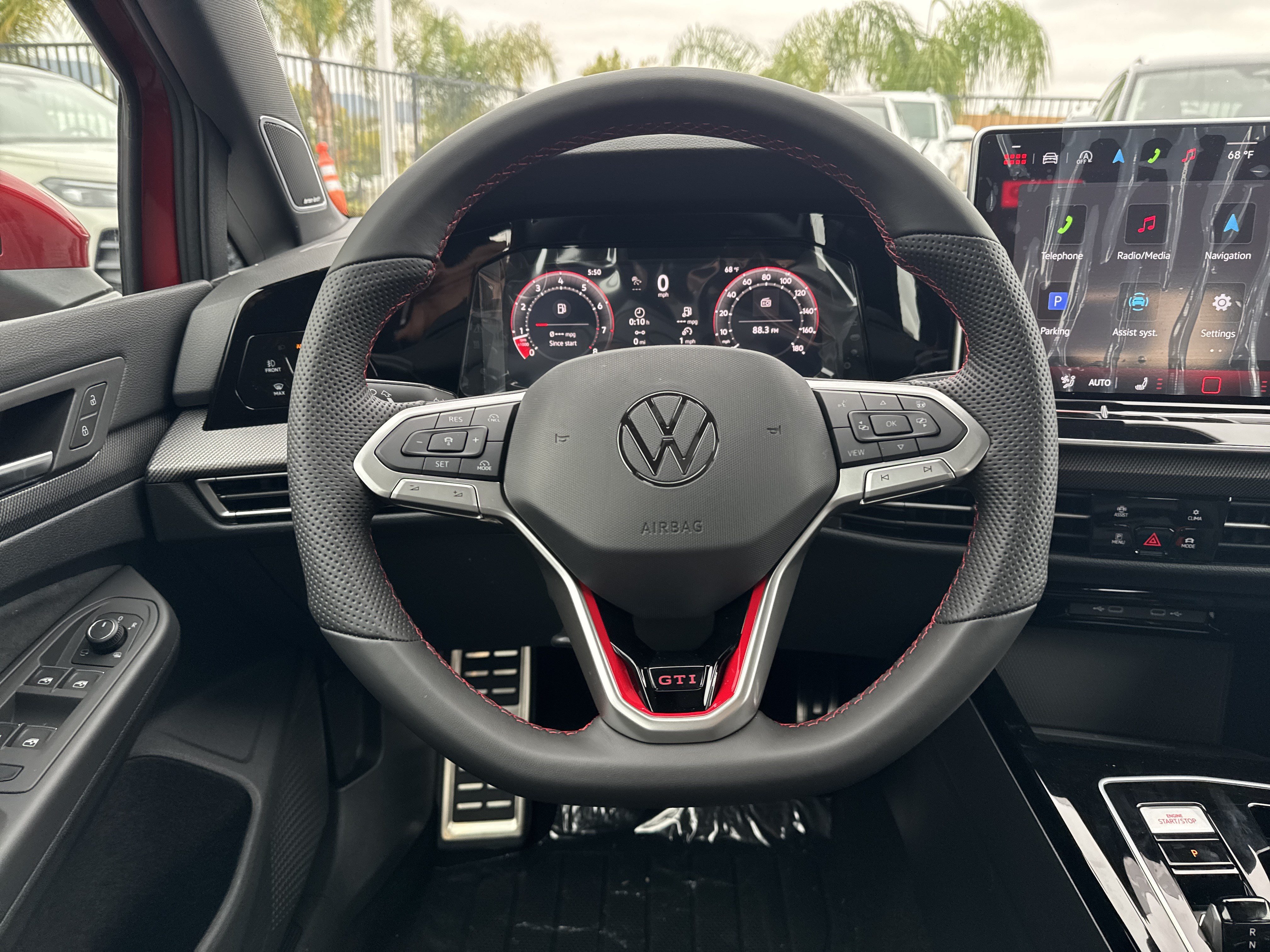 New 2026 Volkswagen Golf SE FWD image 18