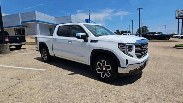 Certified 2022 GMC Sierra 1500 SLT w/ SLT Convenience Package