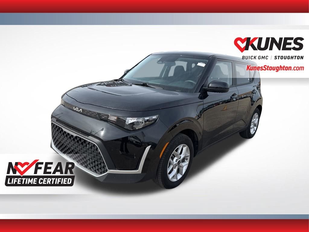 Used 2025 Kia Soul LX image 6
