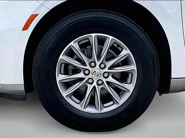 Used 2024 Buick Enclave Essence FWD image 10