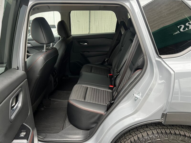 Used 2026 Nissan Rogue SV AWD/4WD image 20