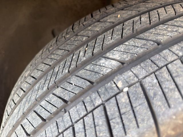 Used 2021 Volkswagen Atlas S image 4