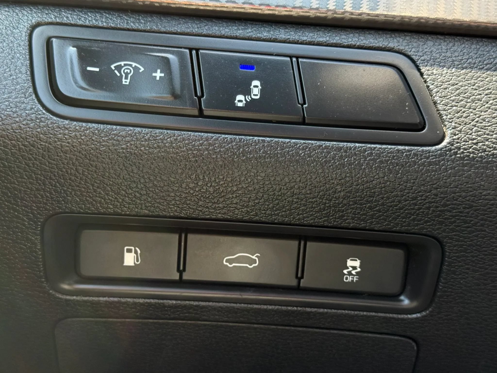 Used 2018 Hyundai Sonata Sport FWD image 12