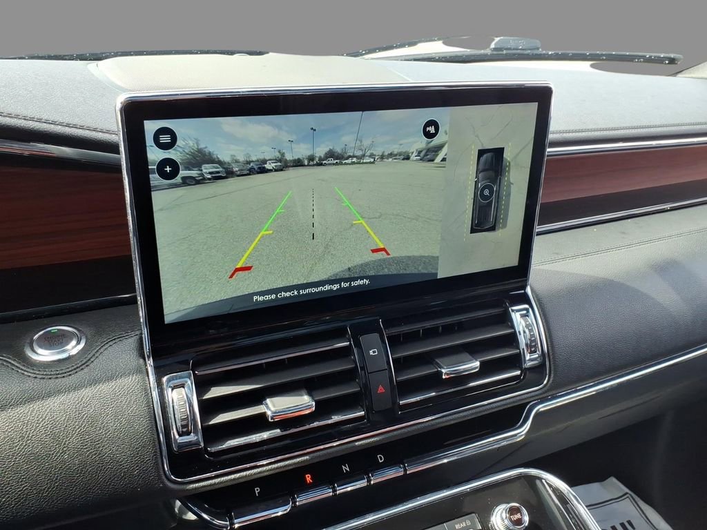 Used 2023 Lincoln Navigator Reserve image 27