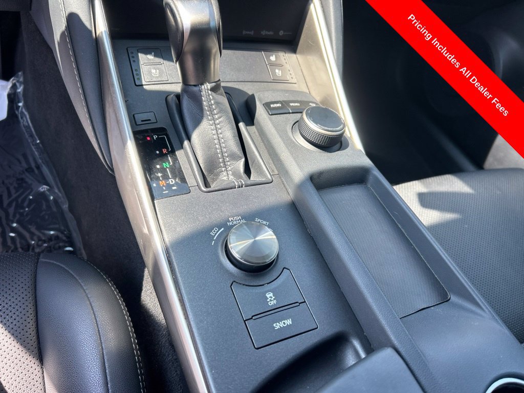 Used 2017 Lexus IS 200t w/ Premium Package RWD image 12