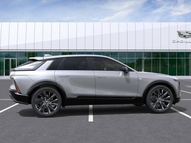 New 2027 Cadillac Lyriq Signature Sport w/ Nappa Leather Package AWD/4WD image 2