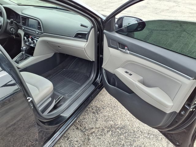Used 2019 Hyundai Elantra SEL FWD image 43