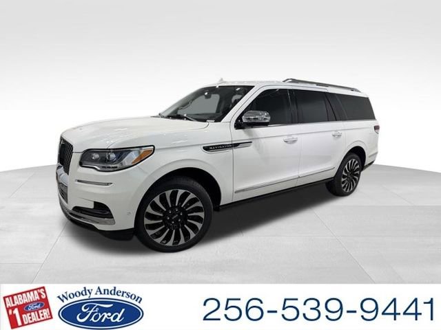 Used 2023 Lincoln Navigator L Black Label AWD/4WD image 1