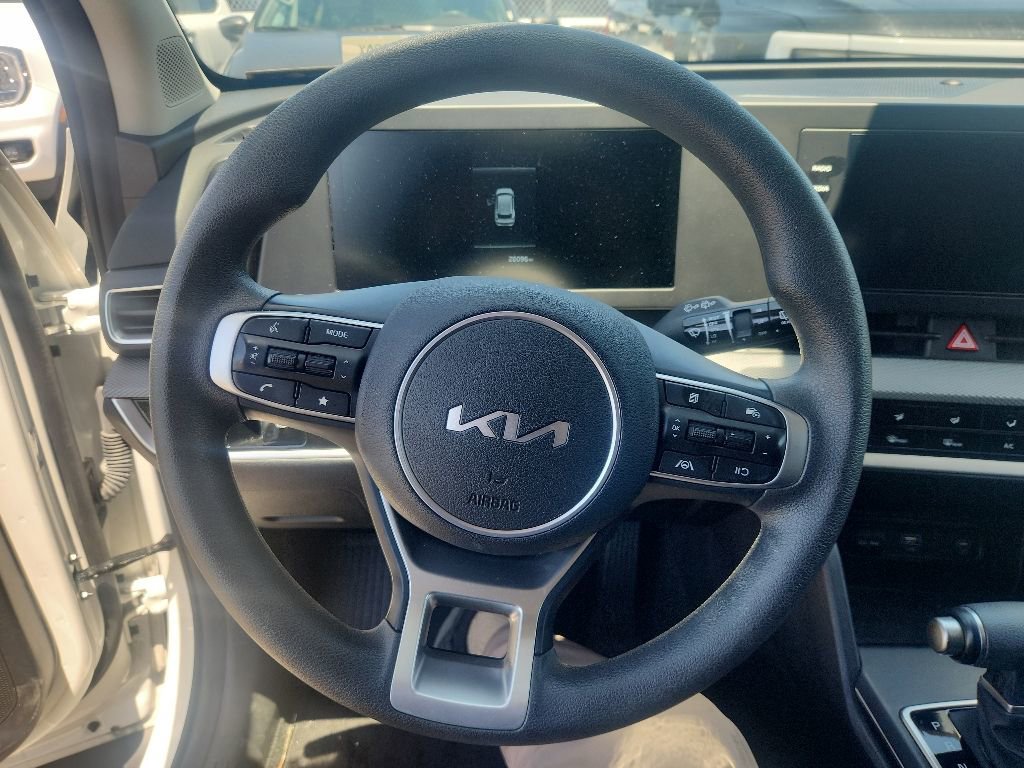 Certified 2023 Kia Sportage LX FWD image 21