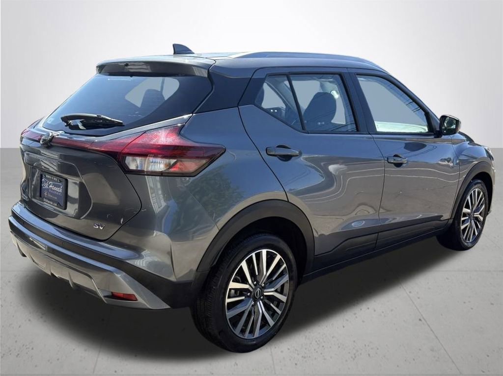 Certified 2024 Nissan Kicks SV image 8