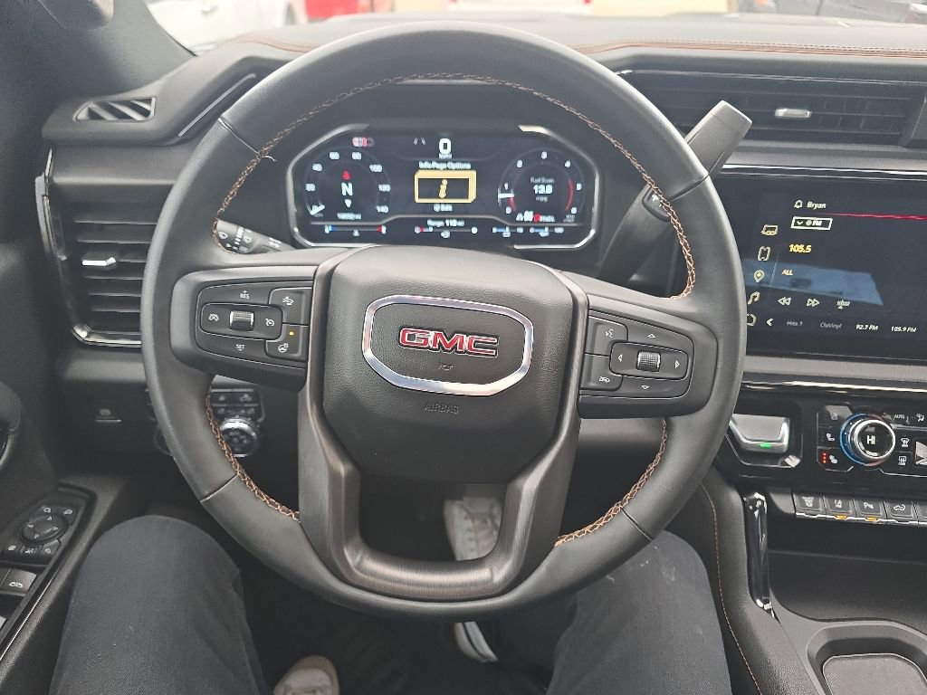 Used 2024 GMC Sierra 2500 AT4 w/ AT4 Premium Plus Package AWD/4WD image 21