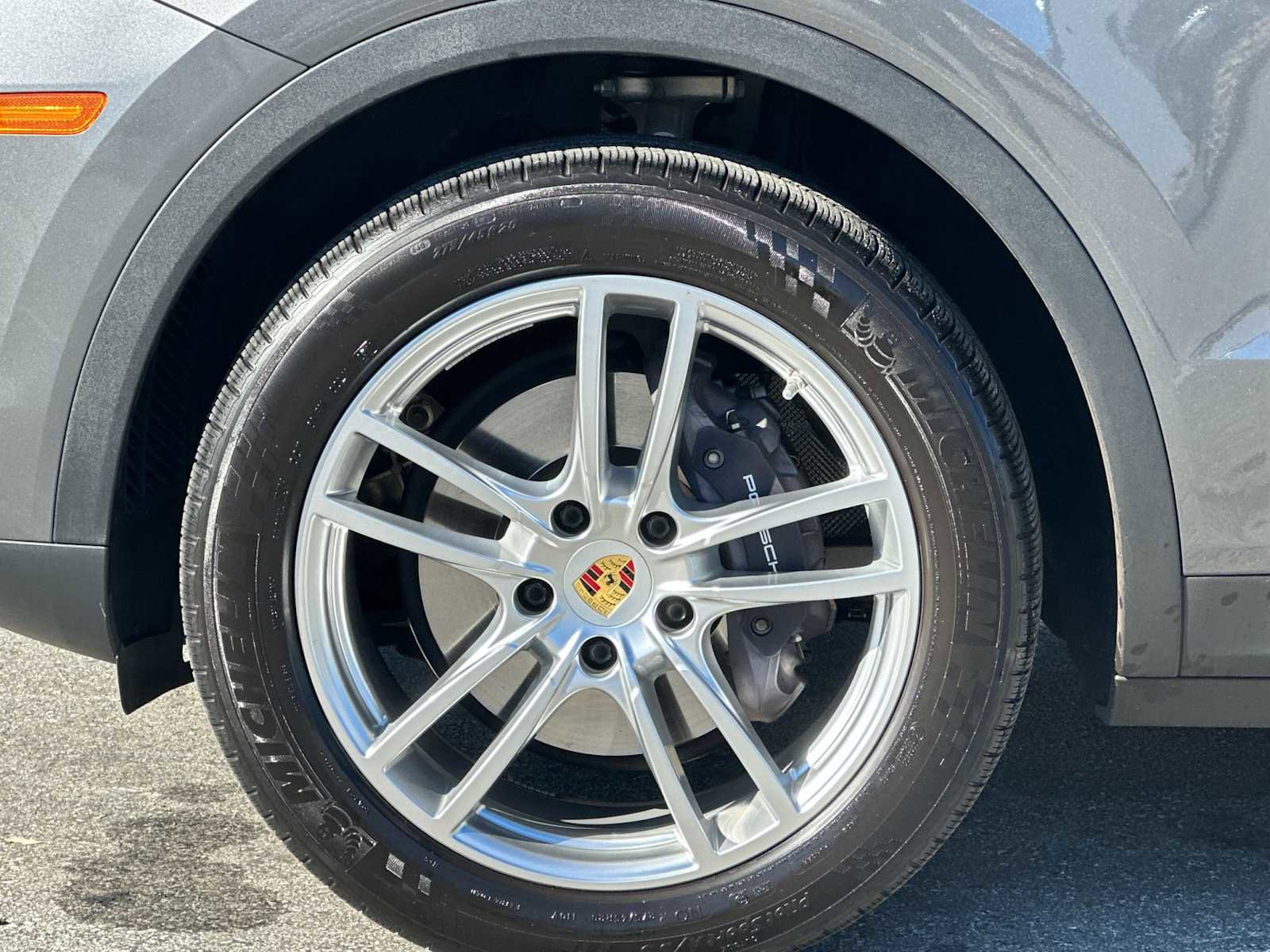 Certified 2019 Porsche Cayenne image 27