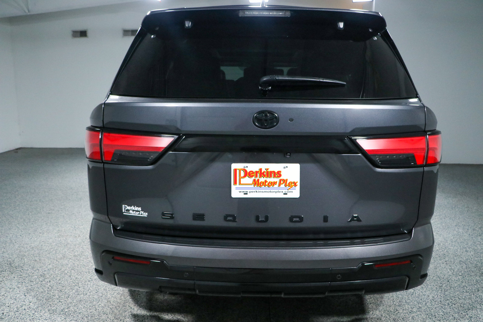 Used 2024 Toyota Sequoia Limited w/ Nightshade Package AWD/4WD image 8