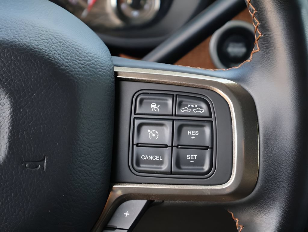 Used 2022 RAM 3500 Limited AWD/4WD image 37