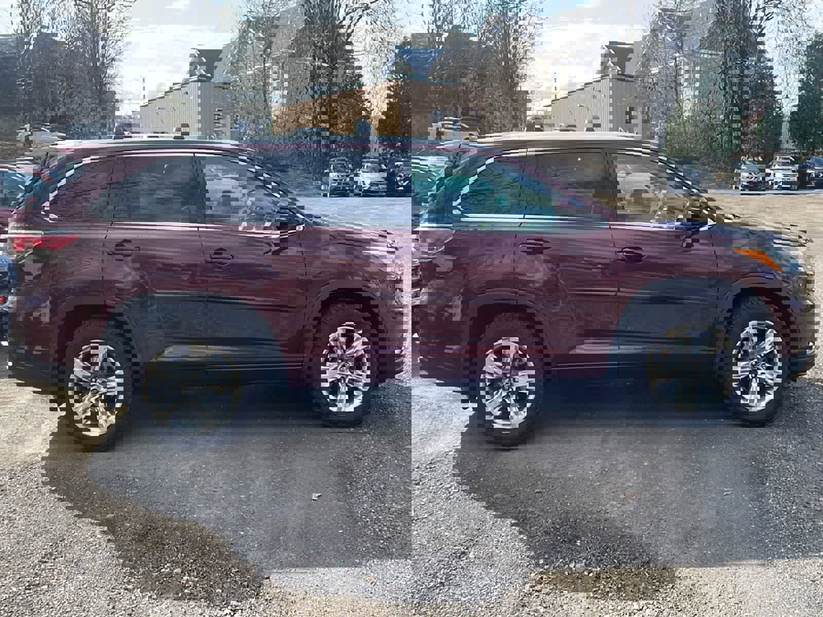 Certified 2016 Toyota Highlander Limited w/ Protection Package #3 image 10