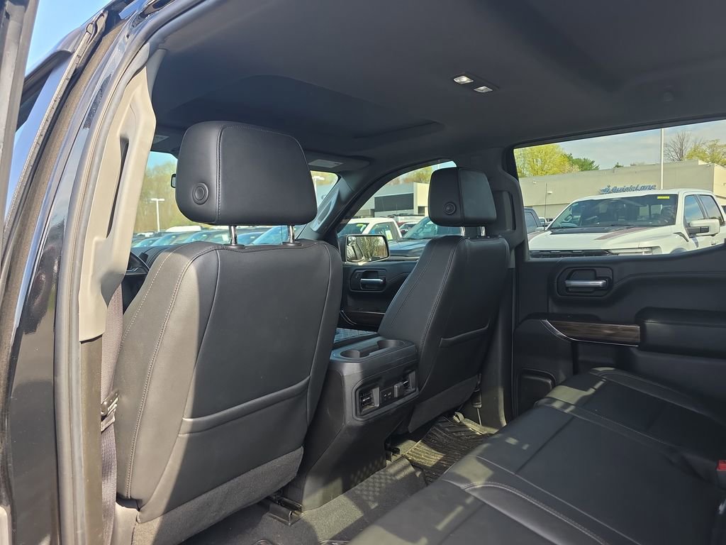 Used 2021 Chevrolet Silverado 1500 RST w/ Redline Edition image 18