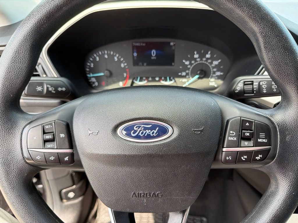 Used 2022 Ford Escape SE FWD image 14