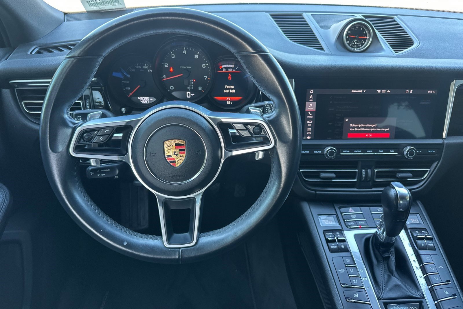 Used 2020 Porsche Macan image 18