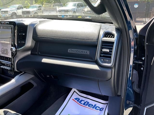 Used 2023 RAM 1500 Laramie AWD/4WD image 17