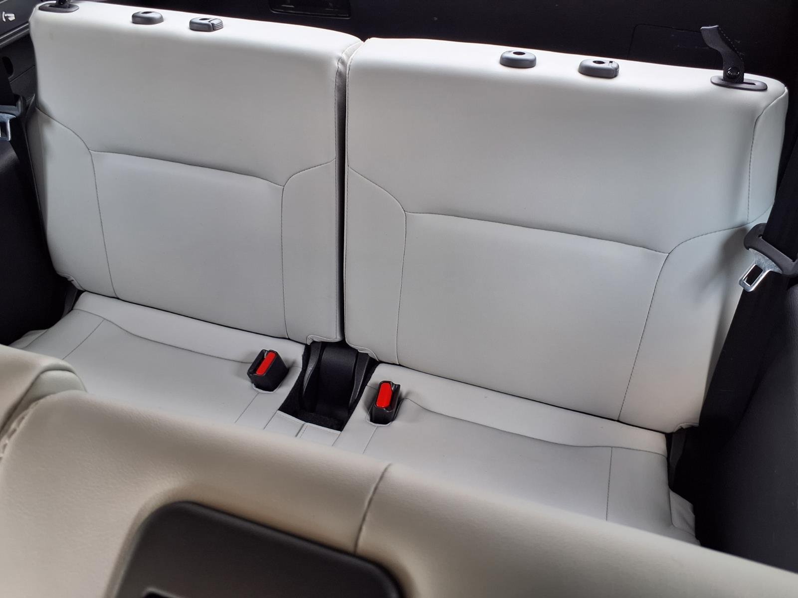 Used 2025 Mitsubishi Outlander SE AWD/4WD image 8