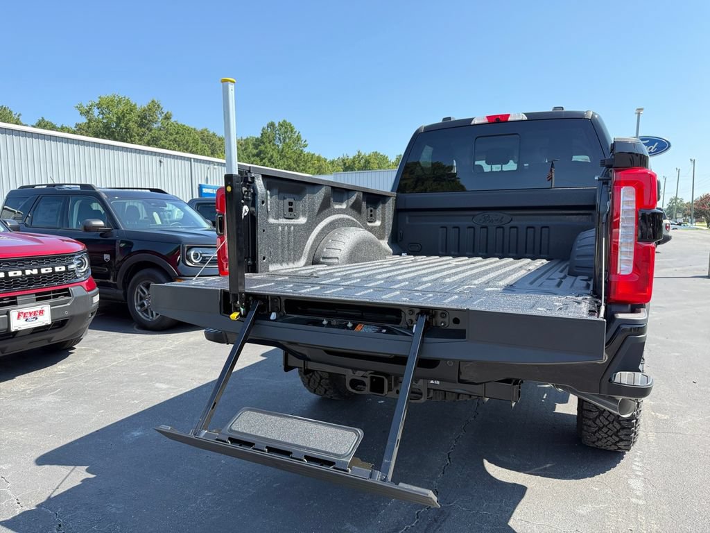 New 2026 Ford F350 Lariat w/ Tremor Off-Road Package AWD/4WD image 17