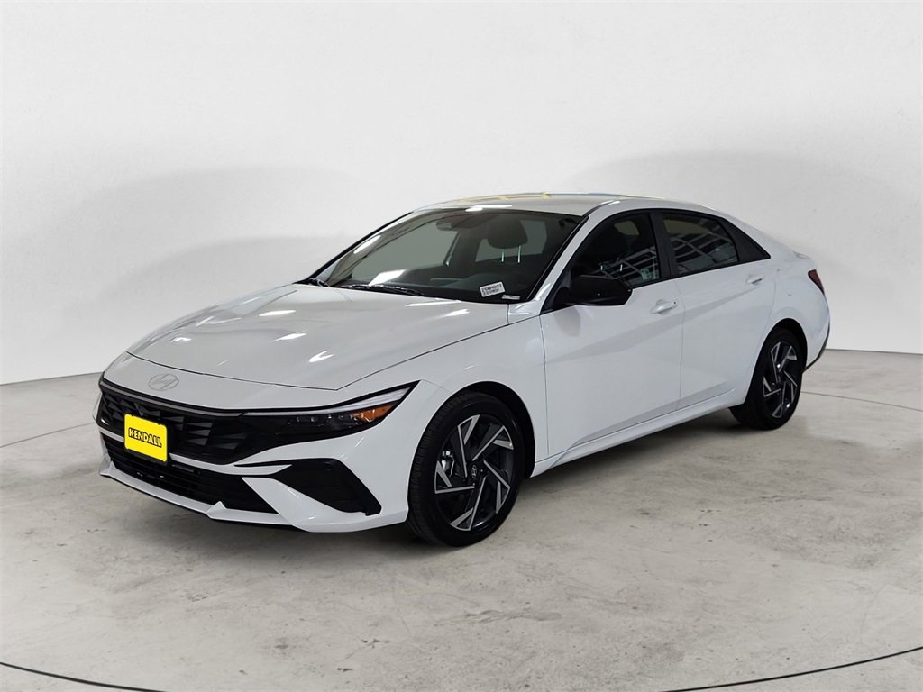 Used 2025 Hyundai Elantra SEL