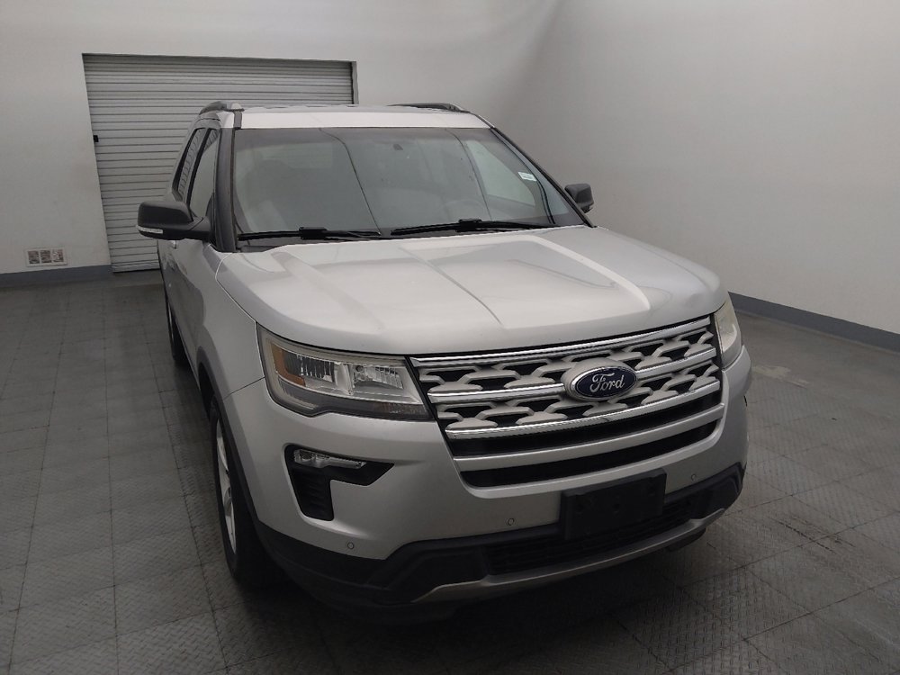 Used 2019 Ford Explorer XLT w/ Equipment Group 202A image 14