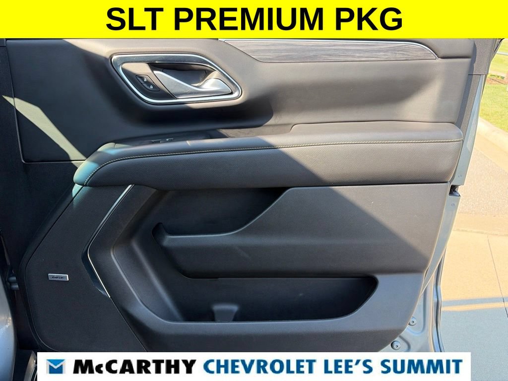 Used 2022 GMC Yukon XL SLT w/ SLT Premium Package AWD/4WD image 29
