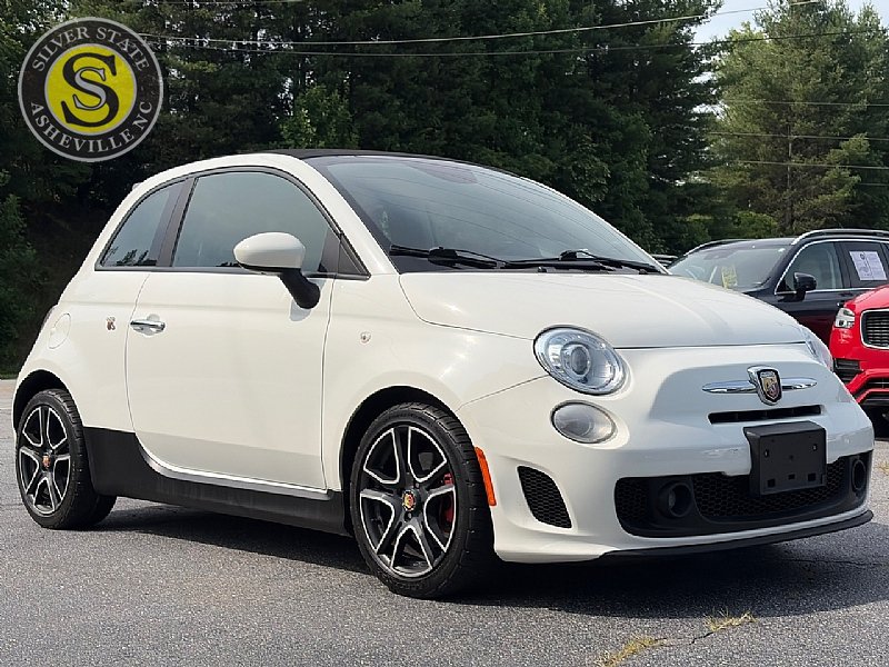 Used 2013 FIAT 500 Abarth w/ Beats Audio Pkg FWD image 8