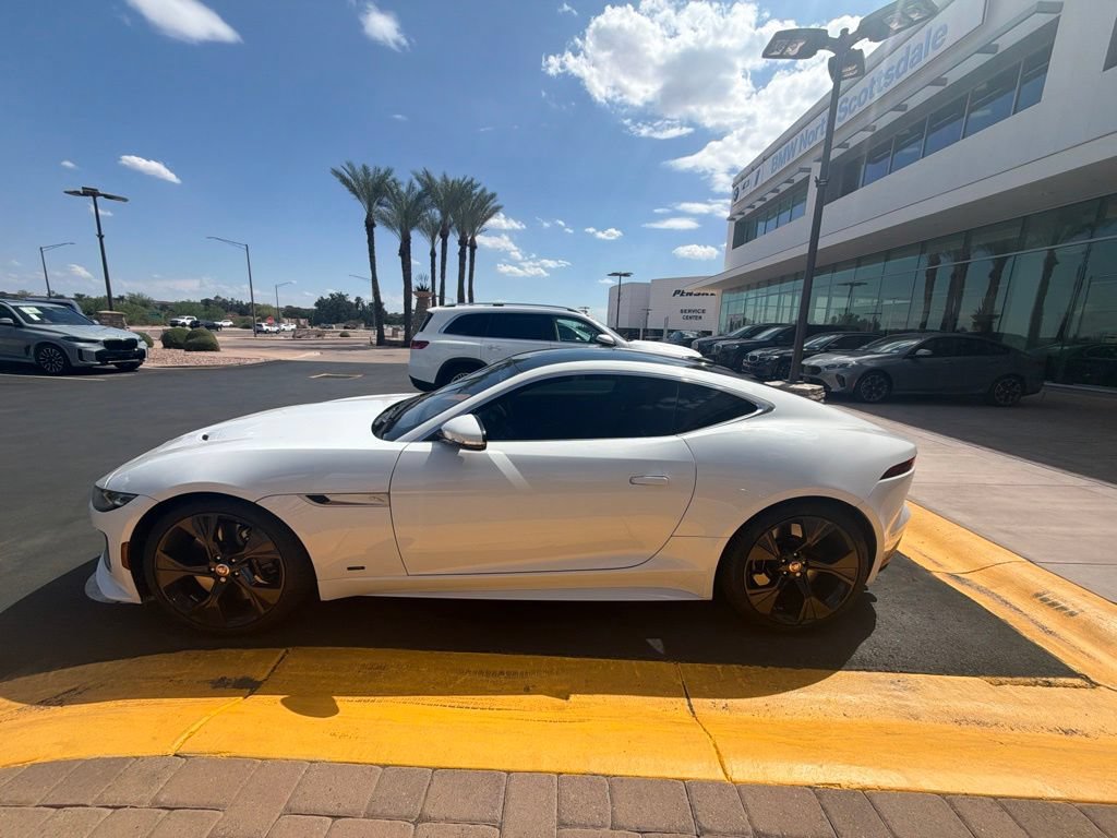 Used 2024 Jaguar F-TYPE Coupe AWD image 4