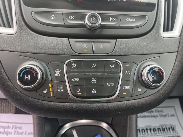 Used 2024 Chevrolet Malibu LT image 26