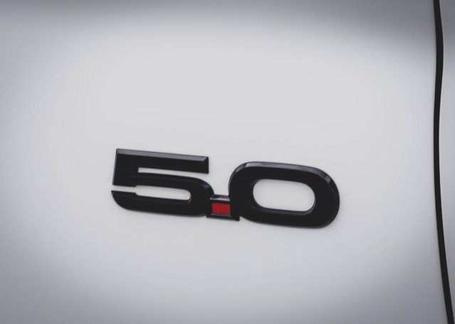 Used 2015 Ford Mustang GT Premium w/ Equipment Group 401A image 25