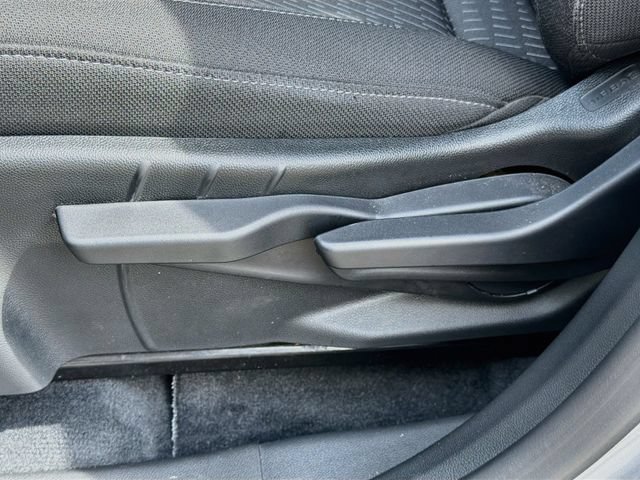 Used 2026 Chevrolet Equinox LT FWD image 24