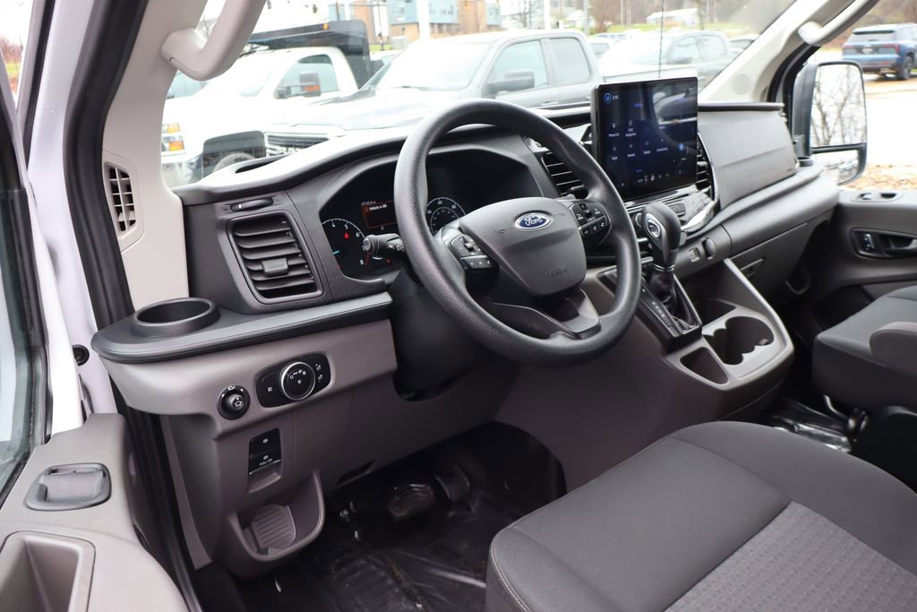 Used 2023 Ford Transit 350 XLT image 12