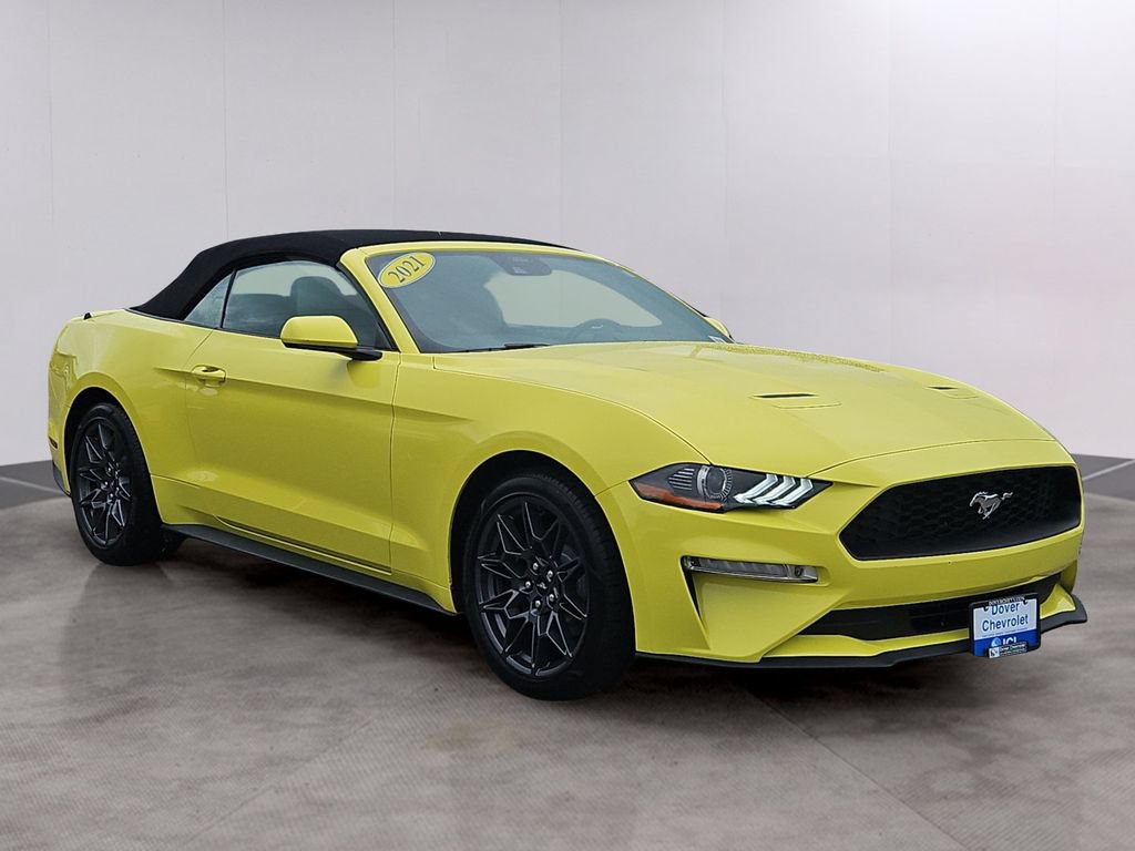 Used 2021 Ford Mustang Premium RWD image 3