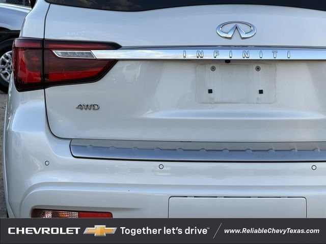 Used 2023 INFINITI QX80 Luxe w/ Cargo Package AWD/4WD image 7