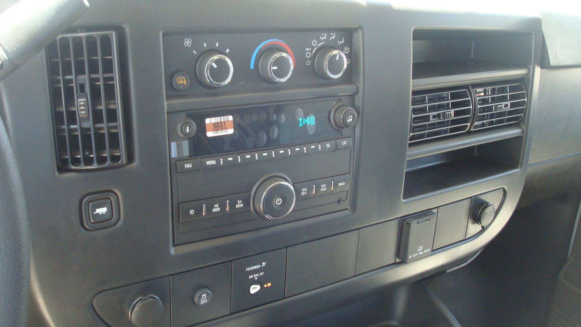 New 2026 Chevrolet Express 3500 Extended w/ Driver Convenience Package RWD image 9