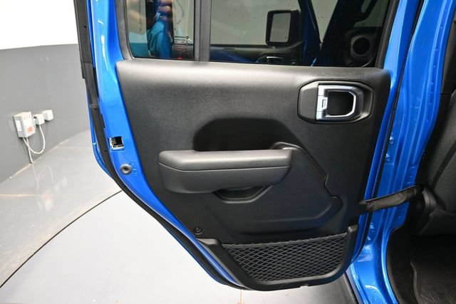 Used 2025 Jeep Wrangler Unlimited Sport AWD/4WD image 34