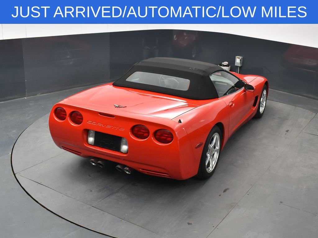 Used 2004 Chevrolet Corvette Convertible w/ Preferred Equipment Group RWD image 23