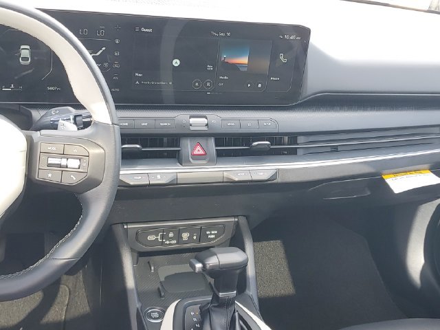 Certified 2025 Kia K4 GT-Line w/ GT-Line Premium Package FWD image 13