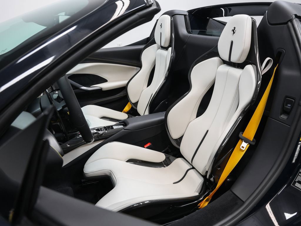 Used 2025 Ferrari 296 GTS image 63