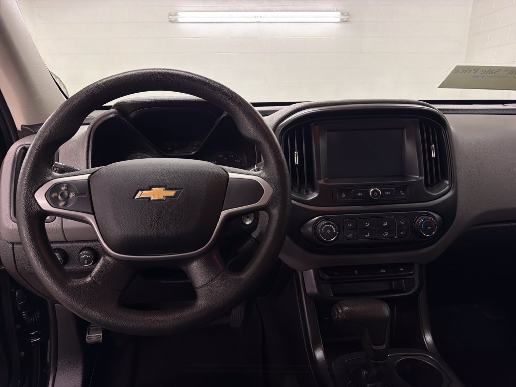 Used 2017 Chevrolet Colorado W/T w/ WT Convenience Package AWD/4WD image 9