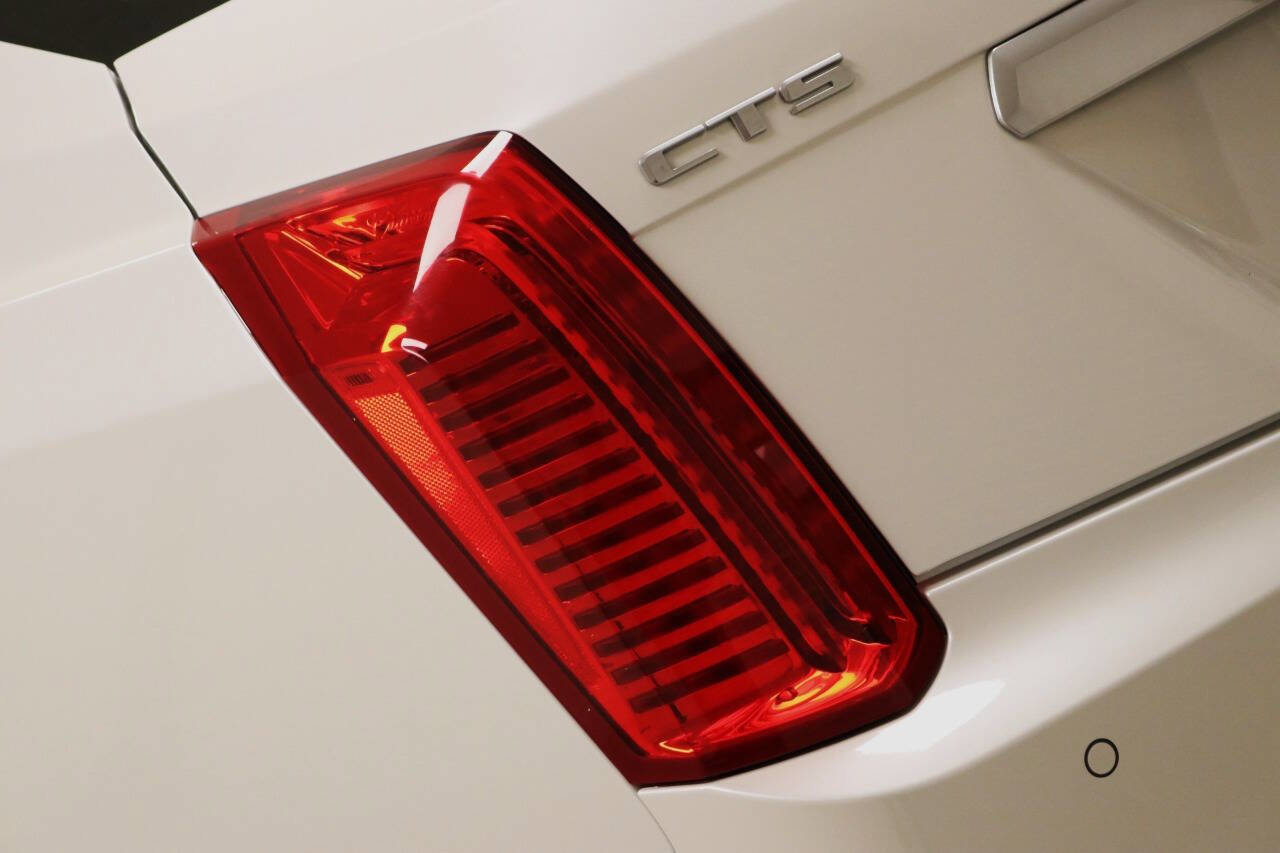 Used 2019 Cadillac CTS Luxury image 90